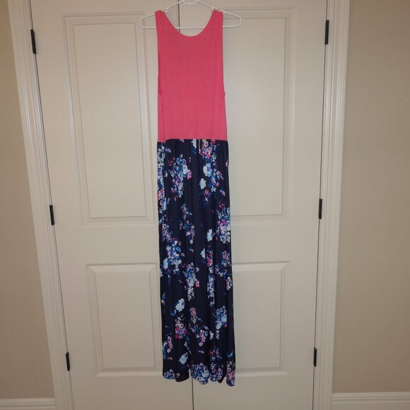 Floral Maxi Dress for Women - Pink and Navy - Picture 5 of 7